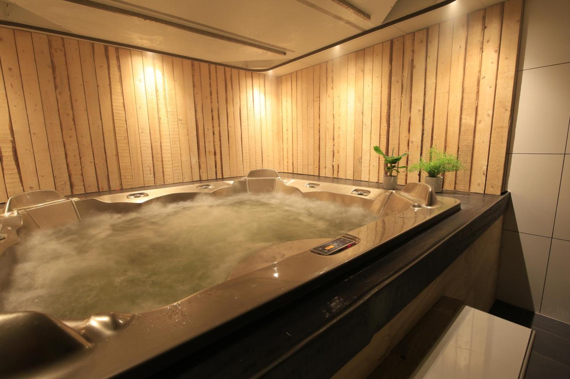 Luxus Familienvilla mit Jacuzzi&Sauna Tzummarum Esterno foto